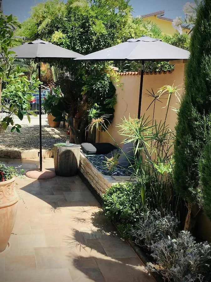 Villa Lantana Vir Lejlighed