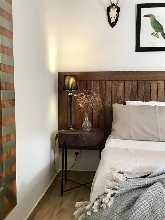 Villa Lantana Vir