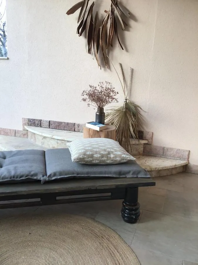 Lejlighed Villa Lantana Vir